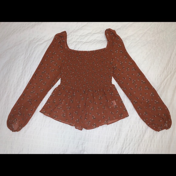 Aeropostale Smocked Blouse - Picture 4 of 4
